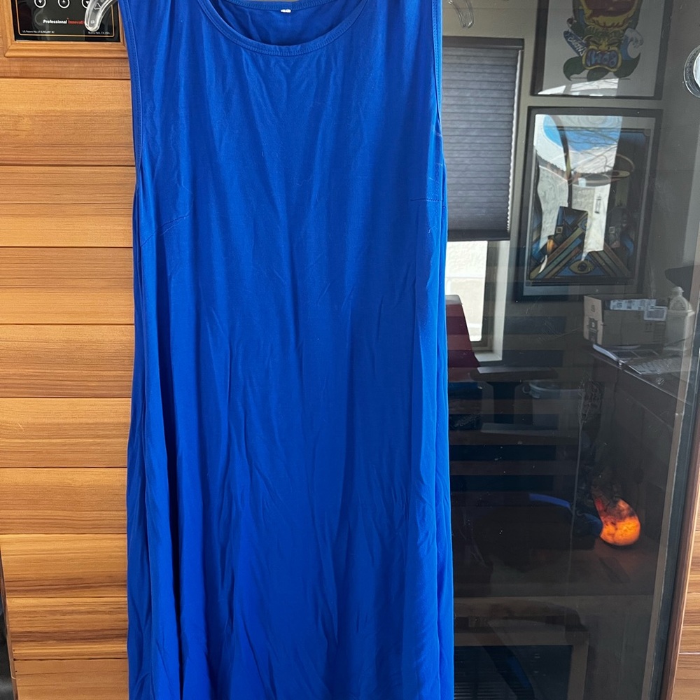 A Frame Blue Sleeveless Dress tshirt material with pockets